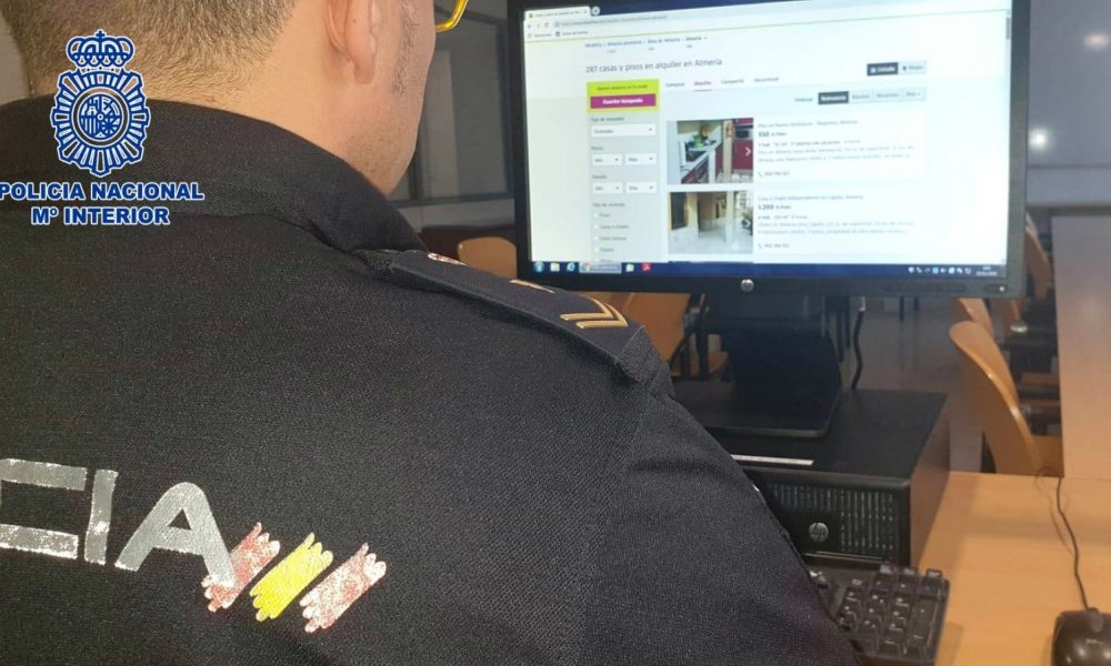 Once detenidos en Níjar acusadas de alquilar sus permisos de trabajo