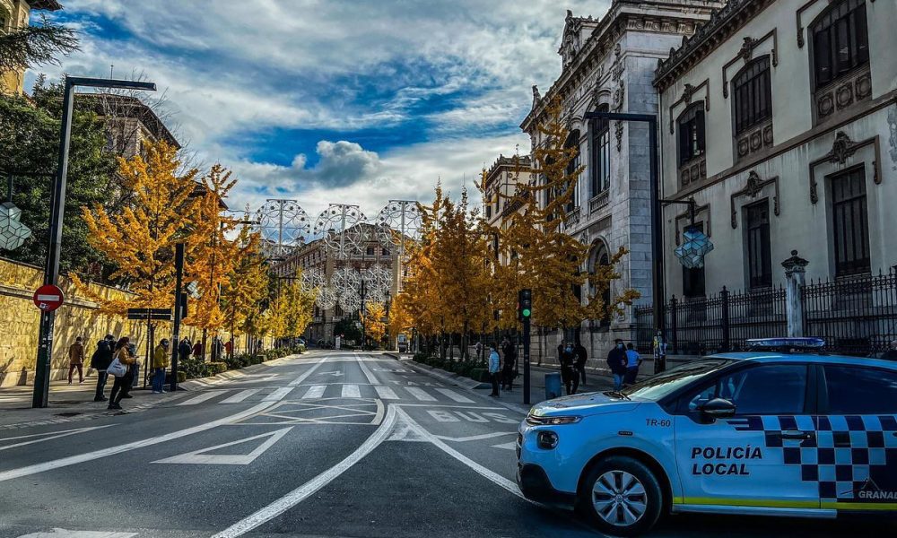 Detenidos por patear a la Policía al requerirles el uso de mascarilla