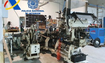 Cae una banda dedicada a la fabricación de cigarrillos ilegales en Andalucía