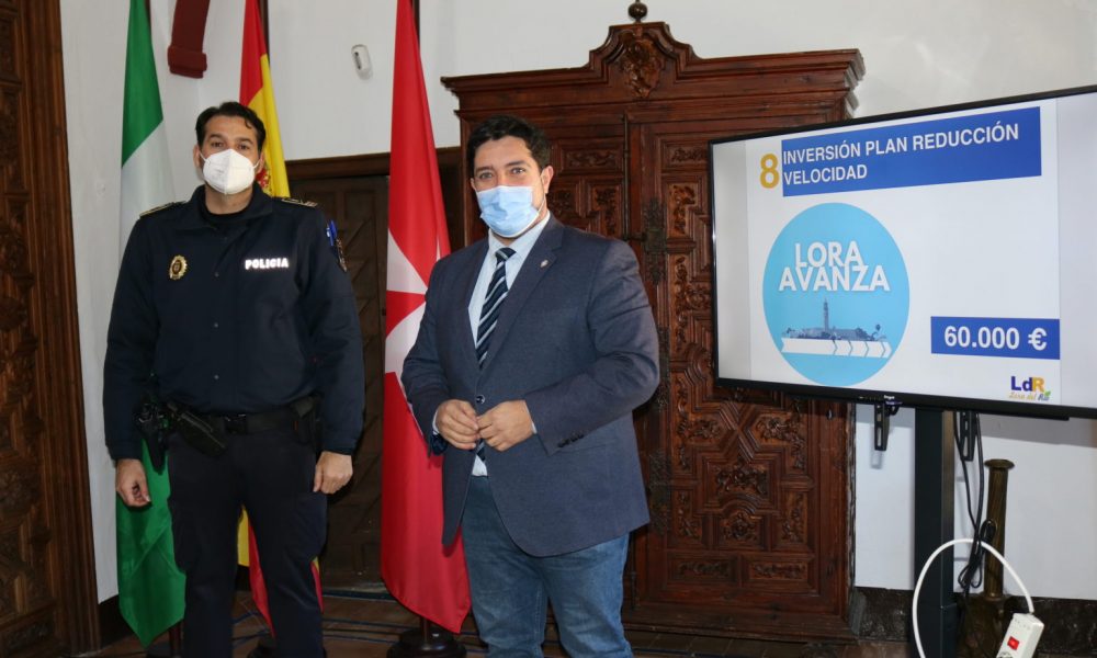 Lora del Río invierte 60.000 euros en un plan para reducir la velocidad de los vehículos en el municipio