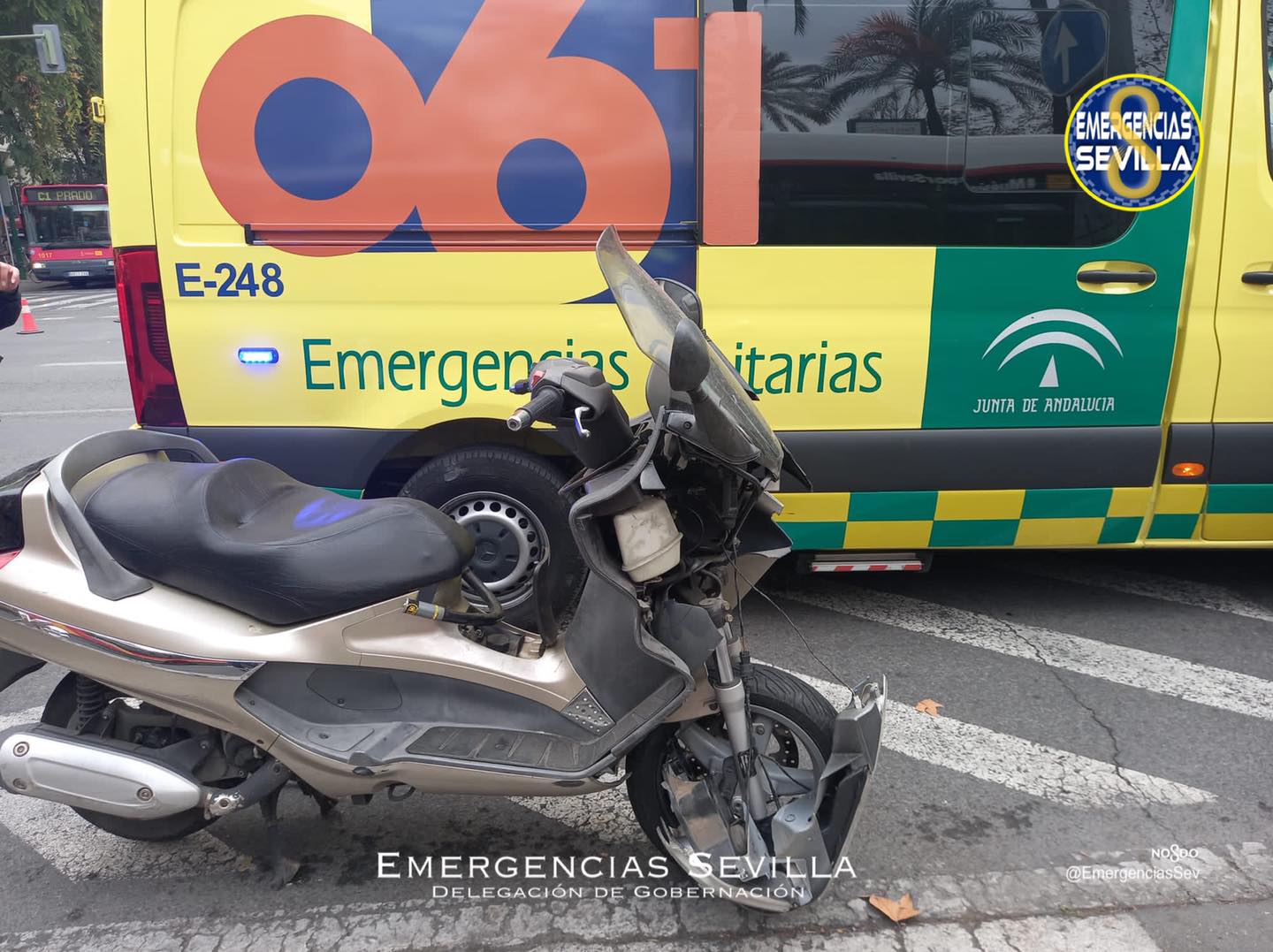 Dos heridos en diferentes accidentes de tráfico en Sevilla capital
