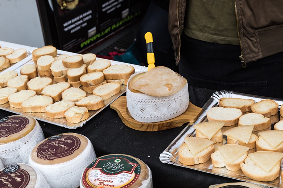 Santiponce celebra este fin de semana su II Feria del Queso Artesano