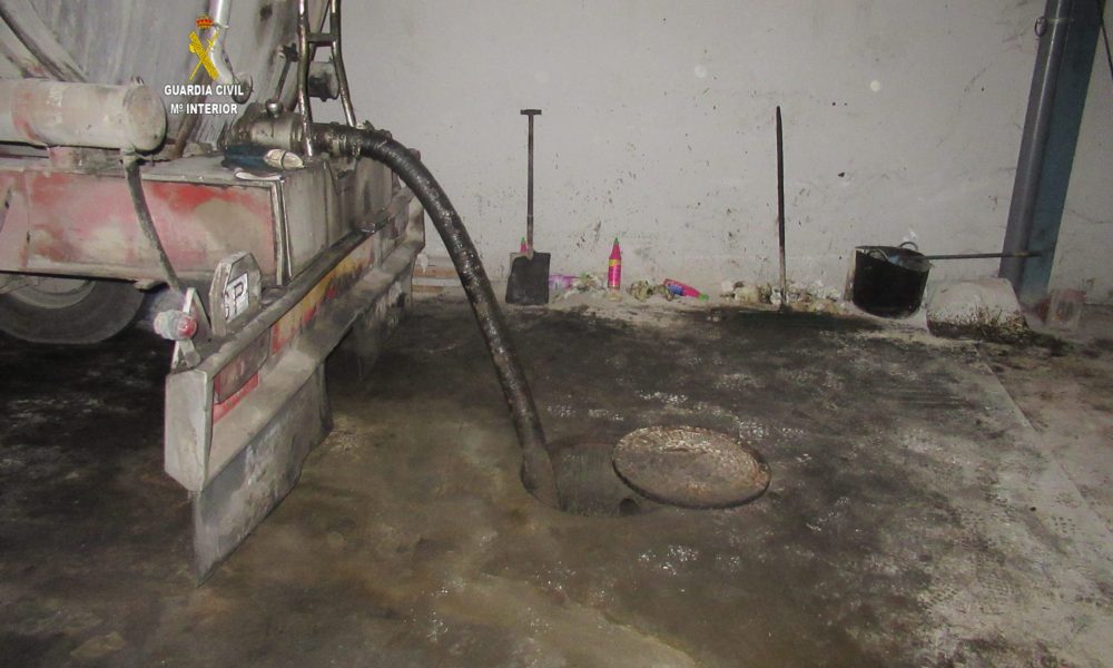 Investigados por el vertido ilegal de sustancias contaminantes a un arroyo en el Saucejo