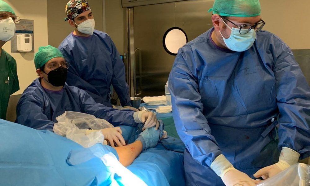 El Vithas Málaga aplica una técnica innovadora para la eliminación de varices