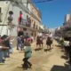 Vídeo: Una abuela y su nieta son arroyadas por dos caballos en las fiestas de Arroyo de la Luz
