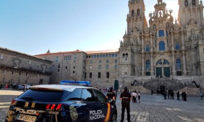 Herida tras caerle en la cabeza una madera de un balcón durante una procesión