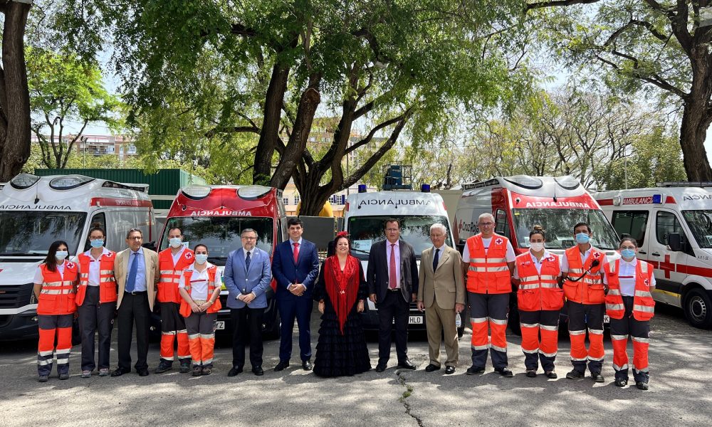 Más de un centenar de sanitarios velan por la salud de los feriantes
