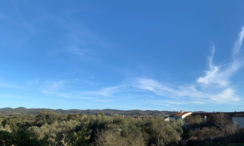 Paisaje cielo navahermosa