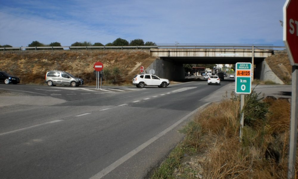 A 8125 Acceso Arahal