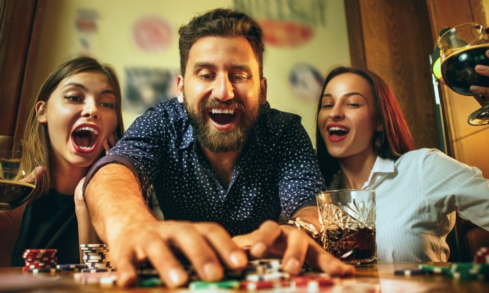 los jugadores que participan en sus juegos