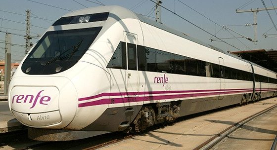Tren Alvia