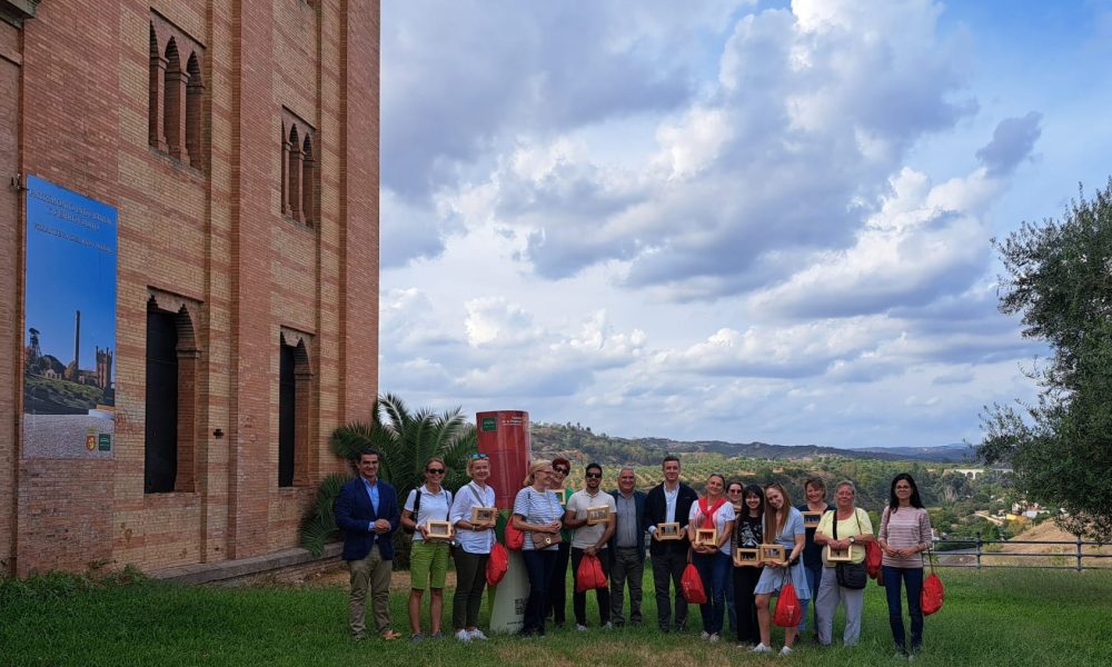 10 171023 2fam trip austrian airlines