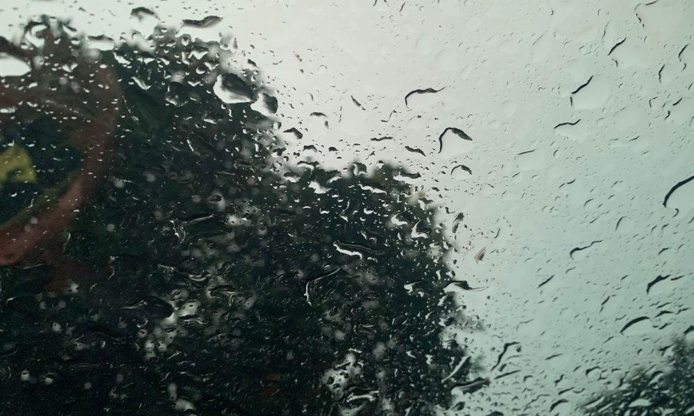 Lluvia cristal coche