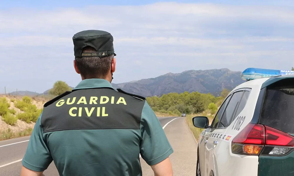 recorte guardia civil ep.jpg
