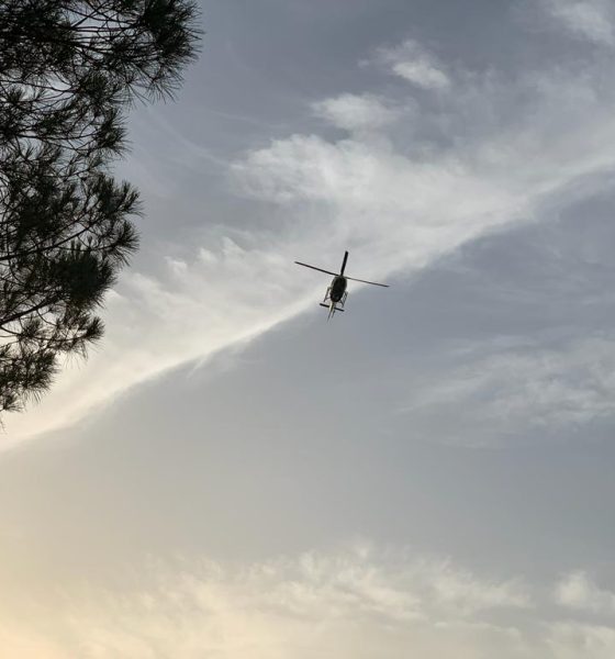 Helicoptero nubes arbol