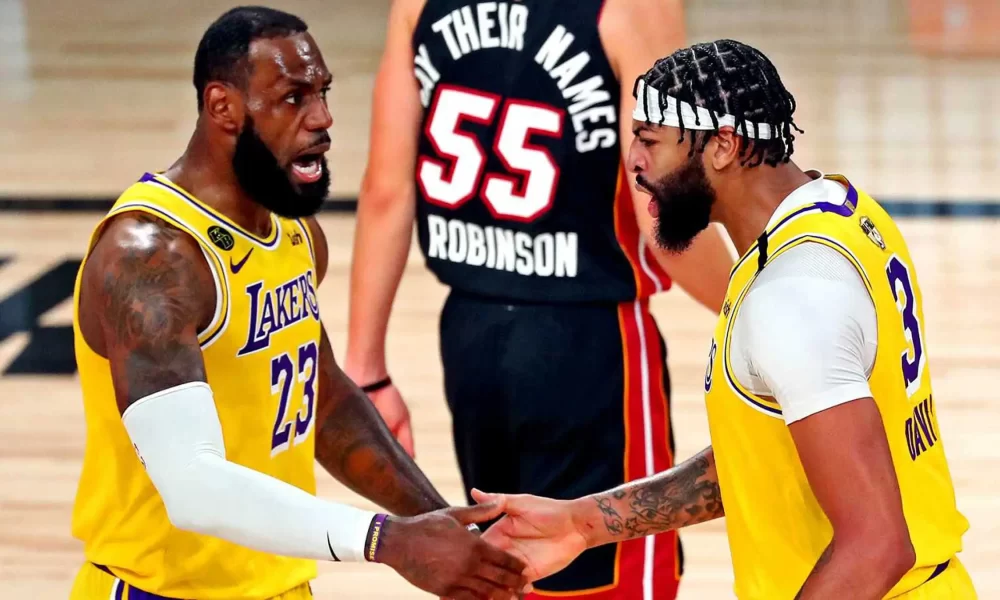recorte lakers.jpg