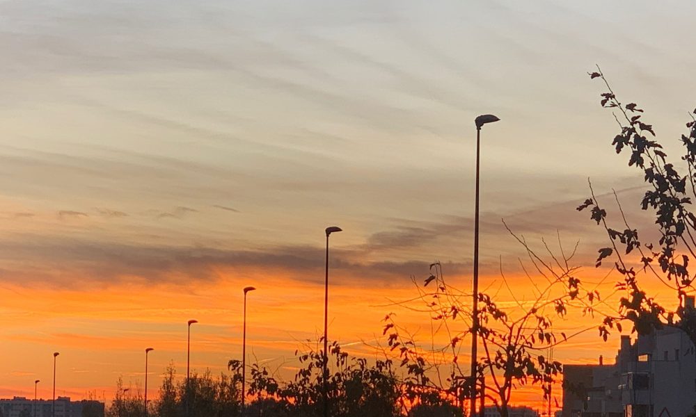 Atardecer cielo Mairena
