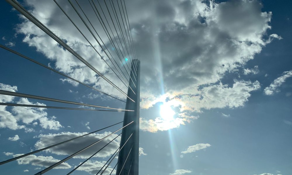 Puente Alamillo sol