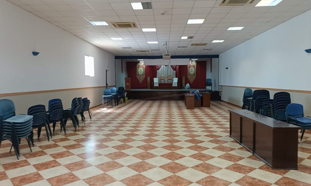salon municipal Huevar