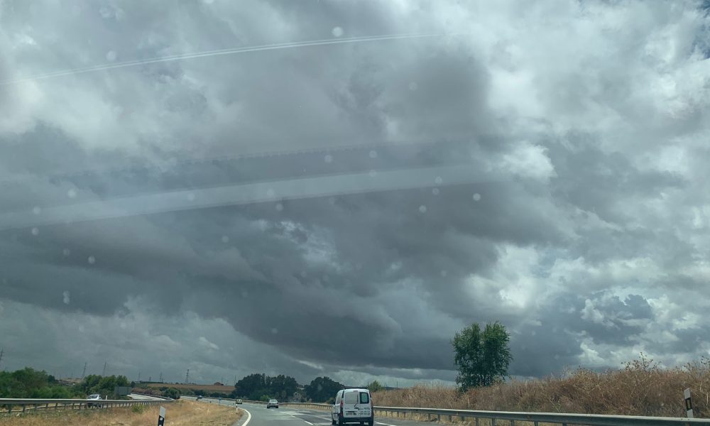 Carretera nubes