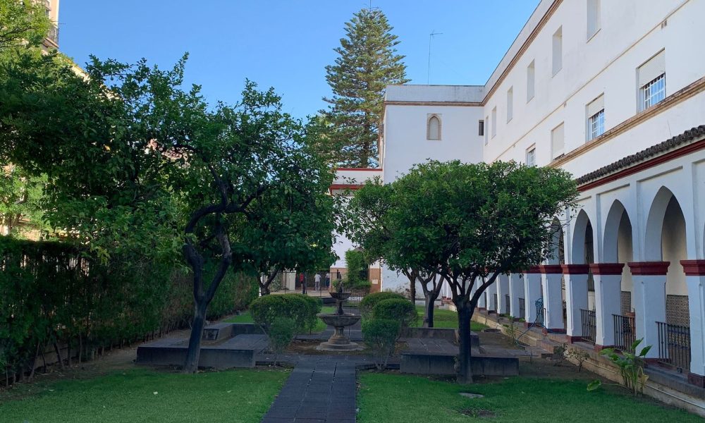 Jardin hospital cruz roja