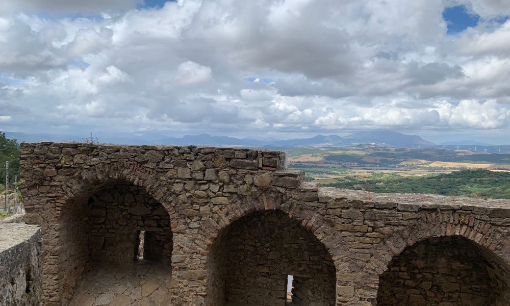Puente castellar nubes