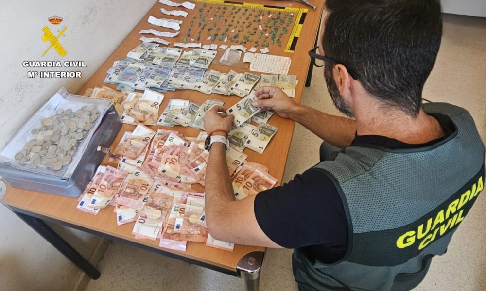 guardia civil drogas dinero