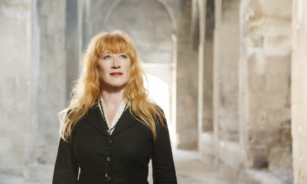 LOREENA MACKENNIT Richard Haughton lm c 2207