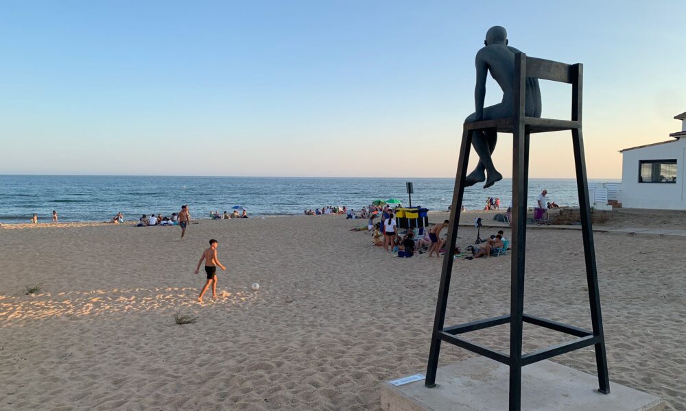 Antilla vigilante monumento