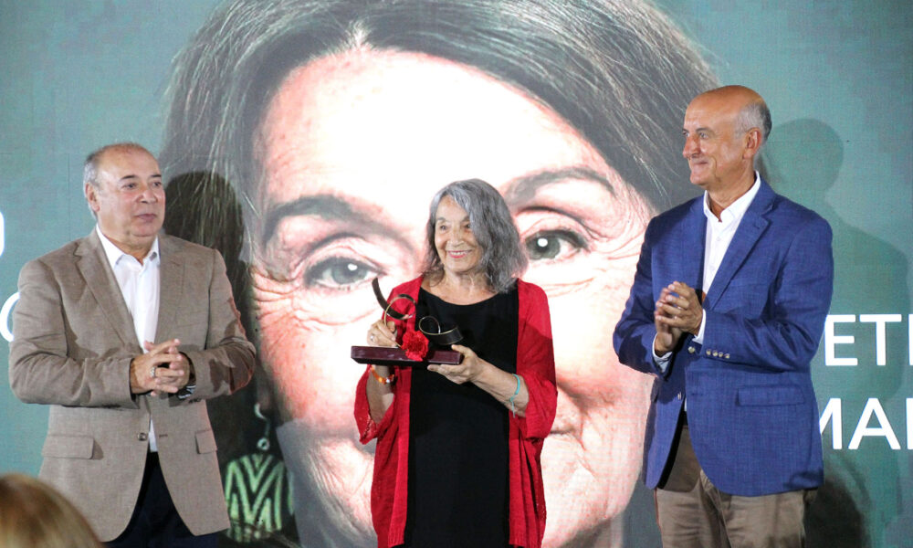 2024 08 31 Clausura Festival de Islantilla Petra Martinez Premio Luis Ciges