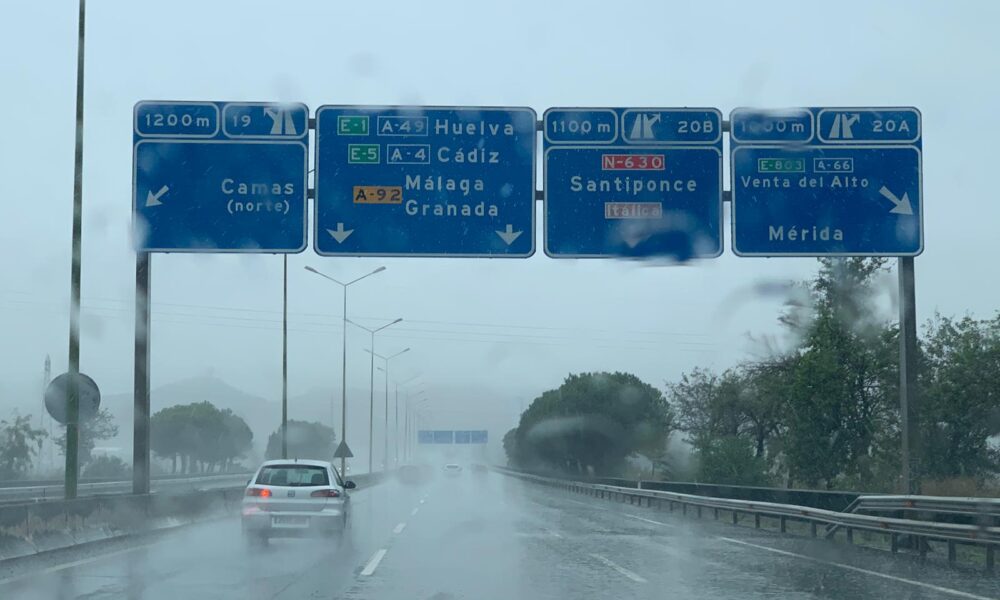 Lluvia carretera Sevilla
