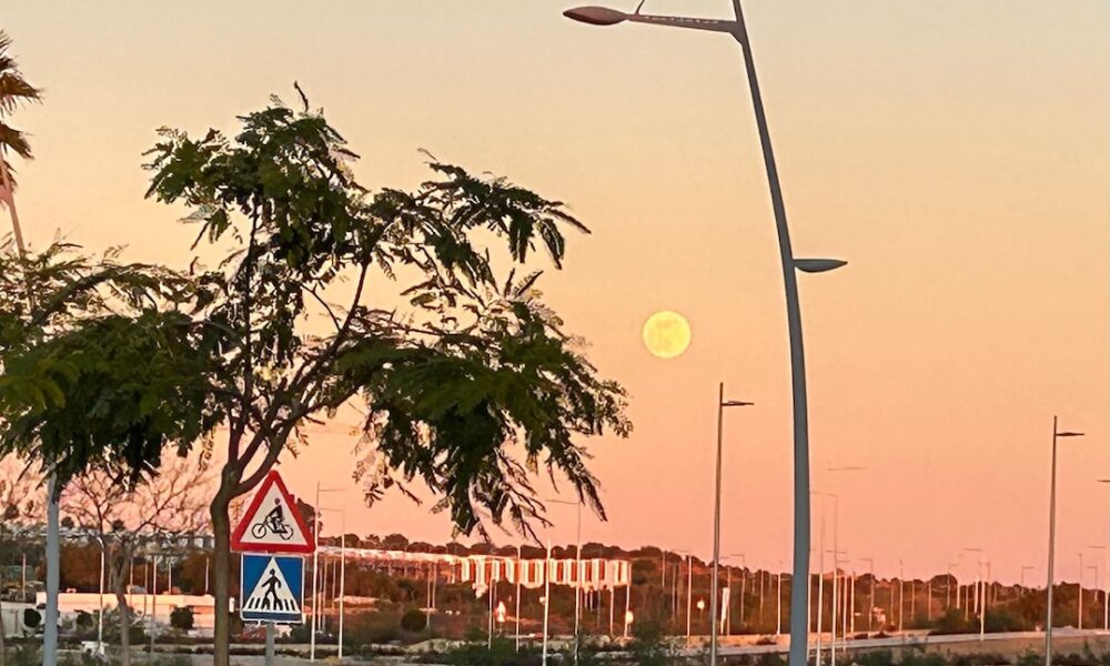 Atardecer luna