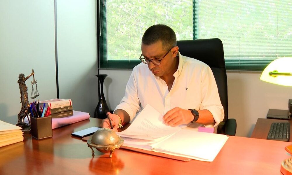 Jose Antonio Sires abogado