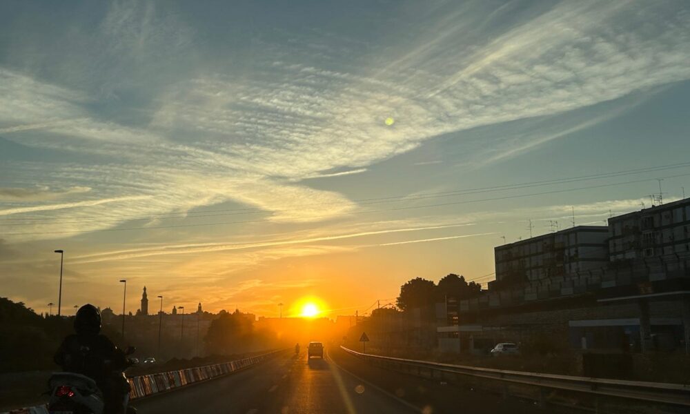 Amanecer autopista