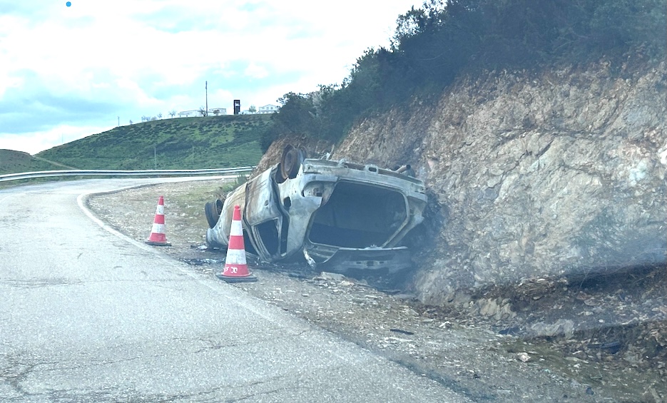 Coche quemado Aznalcollar accidente