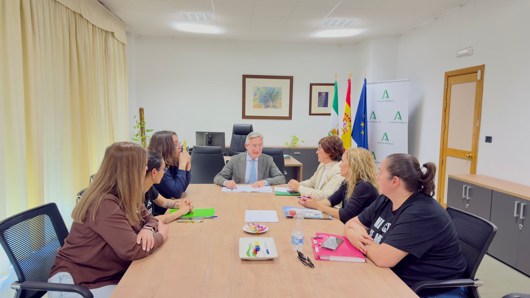Gerena colegio reunion delegado