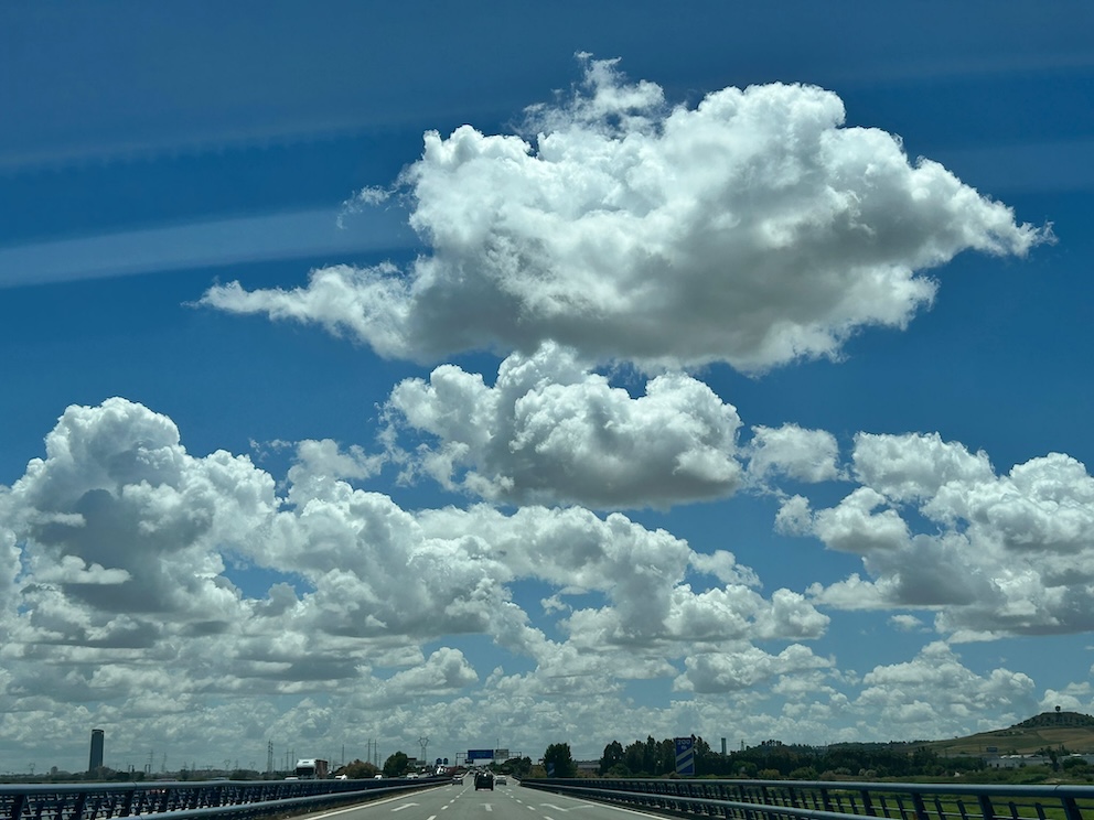 Carretera nubes
