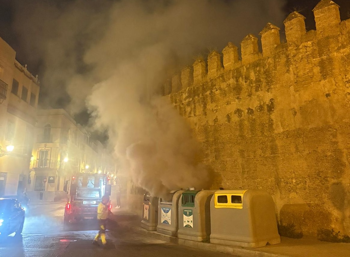 Incendio muralla Macarena
