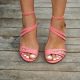 pies unas chanclas