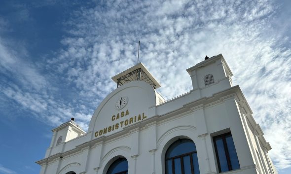 Camas ayuntamiento nubes