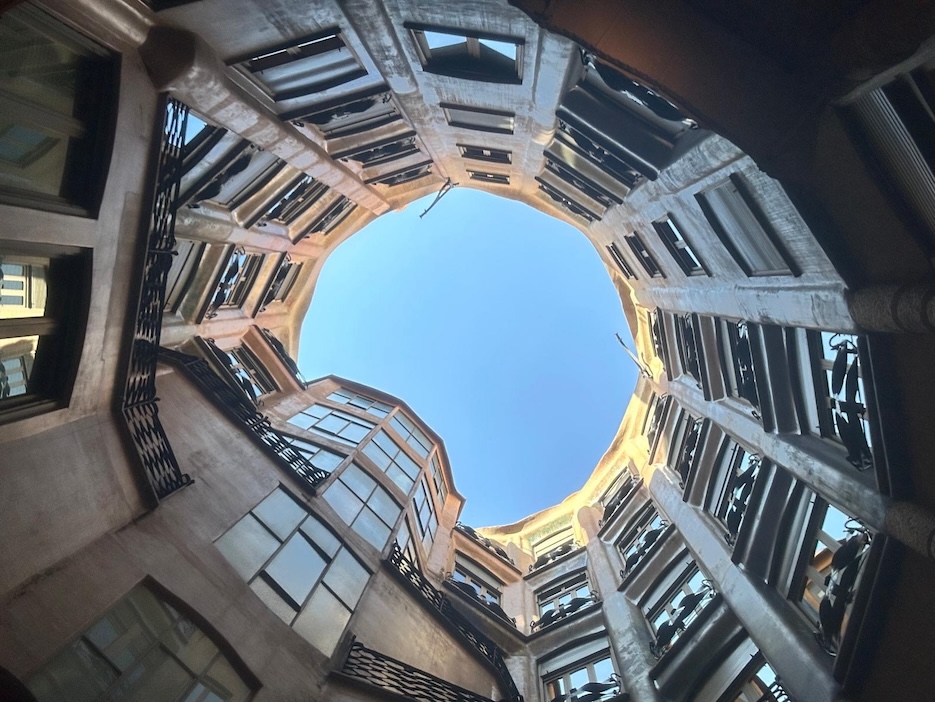 La pedrera ventanas