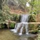 Cascada riachuelo Sierra