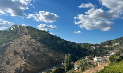 Paisaje sierra de aracena nubes
