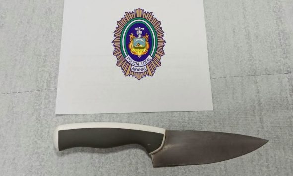 cuchillo policia